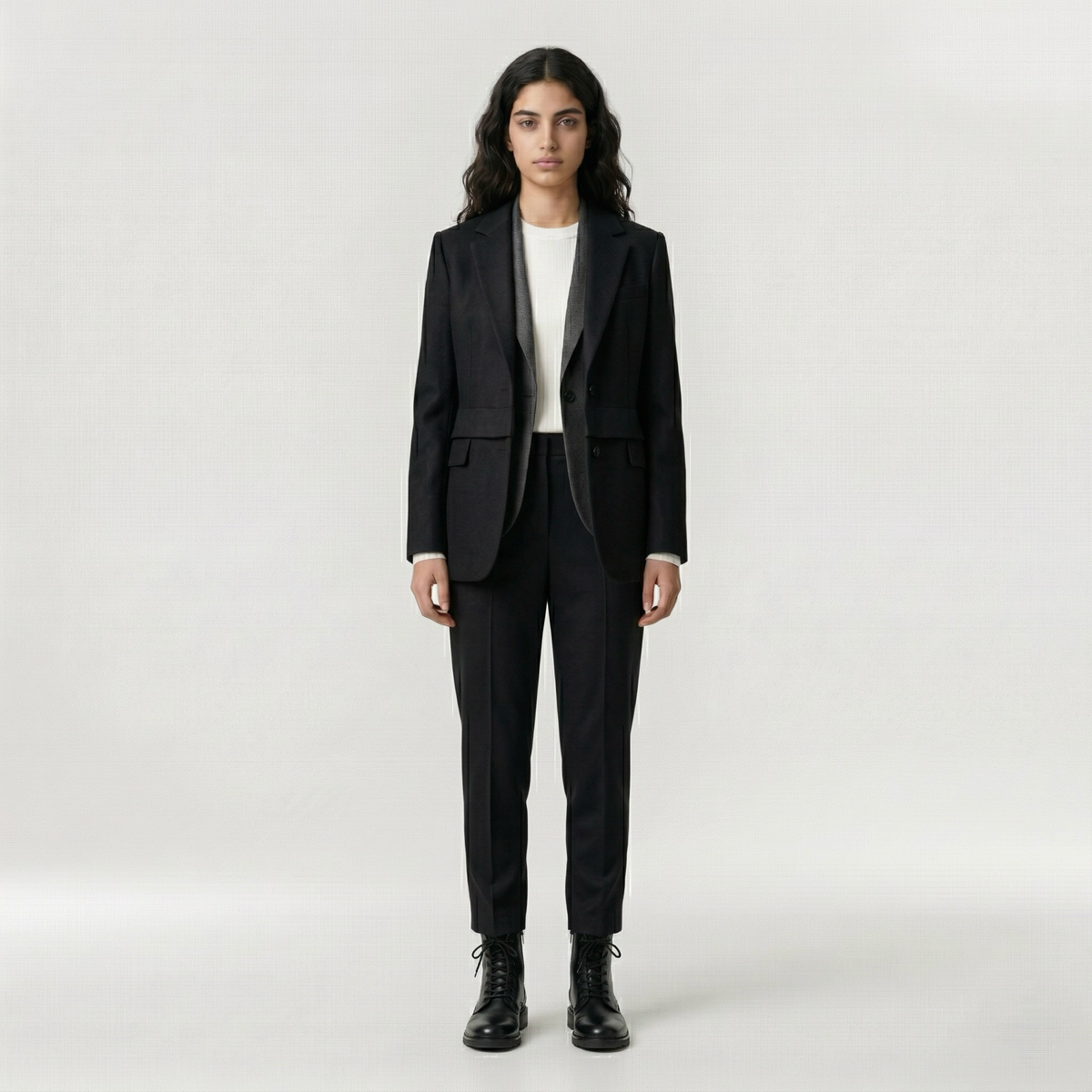 Women's Tailored Two-Piece Suit Set